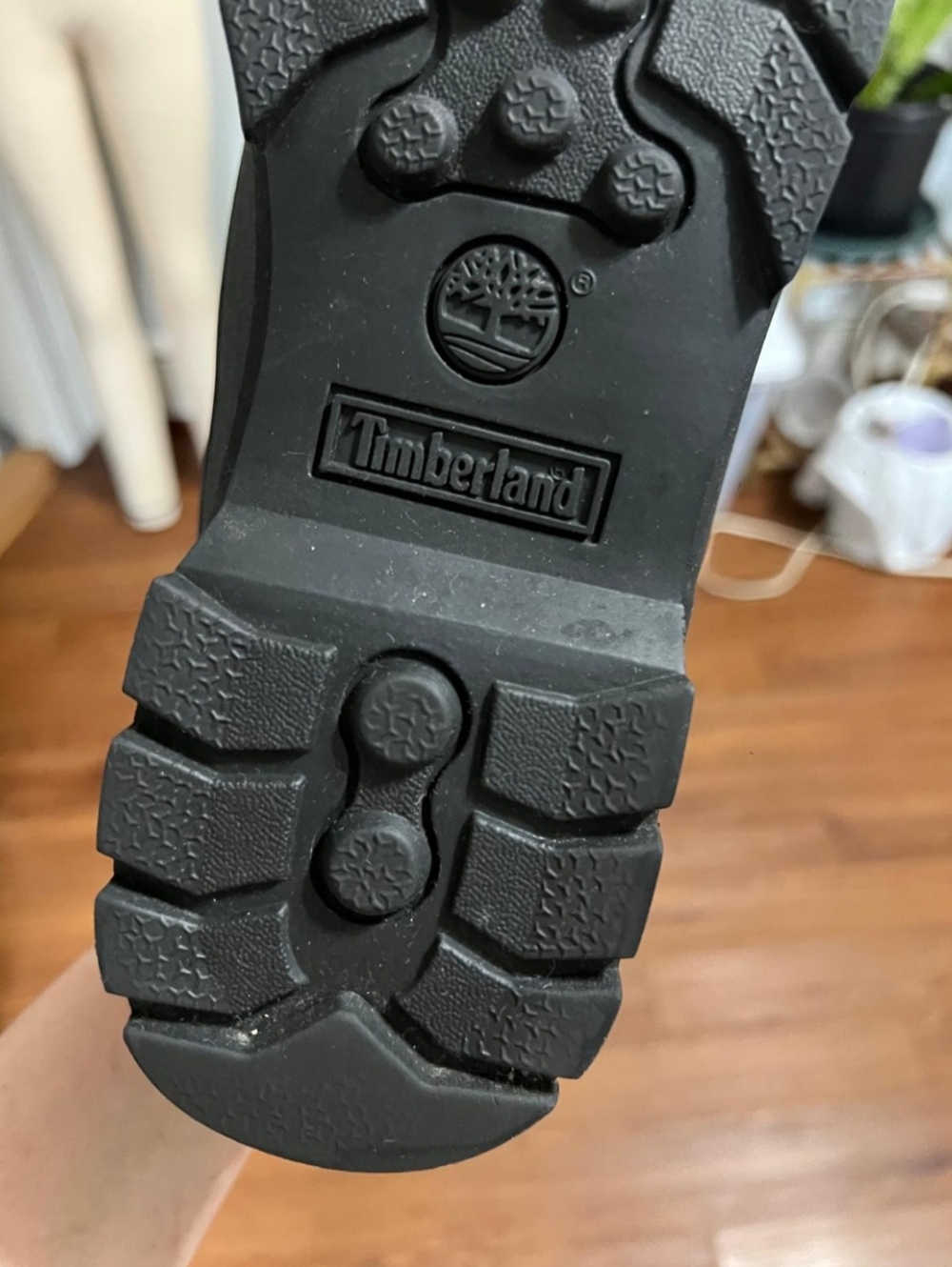 Timberland Euro Hiker Shell Toe Boots for Men – Black/Gold – Size 8.5 US. - Picture 11 of 12